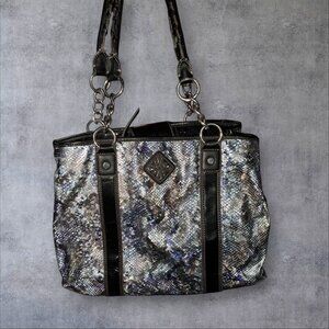 Beautiful vera Wang pearlescent snake skin bag